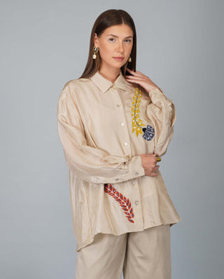 Kora applique flower shirt