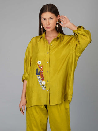 Citrus green applique shirt