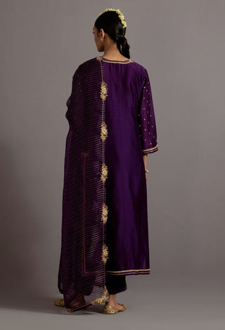 Aubergine zardosi boota embroidered straight kurta set