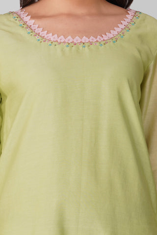 Green small flower kurta set