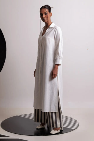 Ivory collar tie up tunic with pants