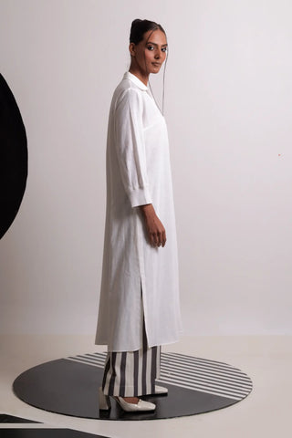 Ivory collar tie up tunic with pants