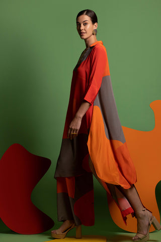 Multicolor asymmetric tunic with slit pant