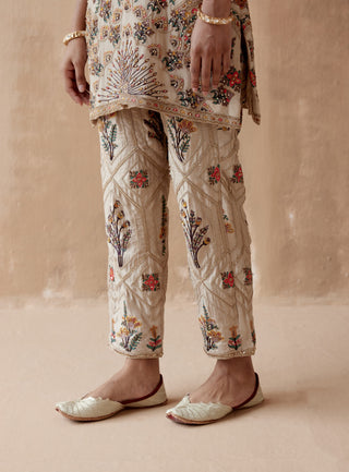 Ivory  floral thread kurta and pant