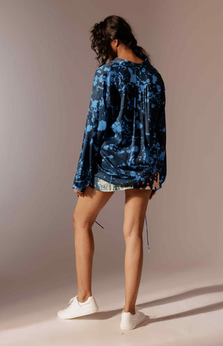 Nysa shirt and layered shorts