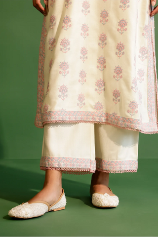 White harlow kurta set