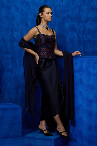 Blue corset top paired with a drape skirt & flowy dupatta