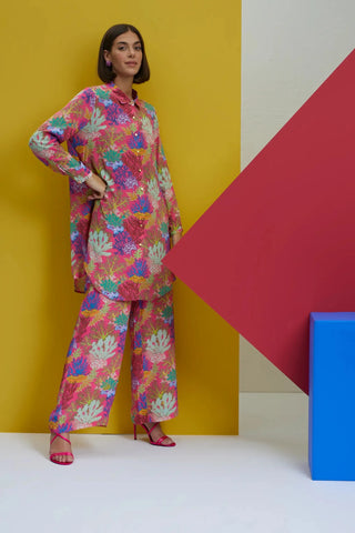 Multicolor over size long shirt with pants