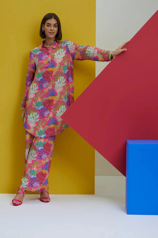 Multicolor over size long shirt with pants