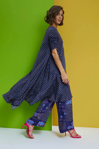 Blue sleeve assymetric tunic with pants