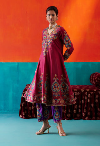 Maroon thread embroidery kurta set