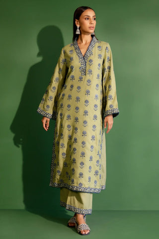 Green harlow kurta set