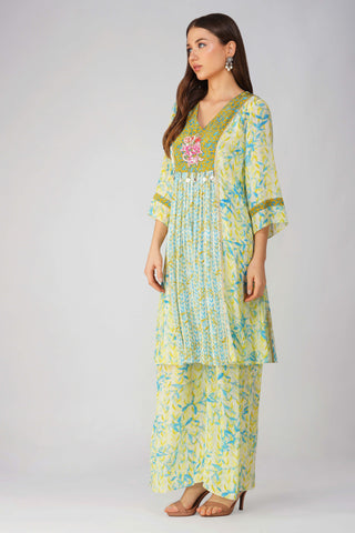 Yellow leaf print panelled tunic and pant