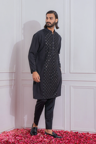 Black sadiqabad kurta set