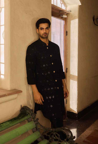 Gohar black kurta and churidaar