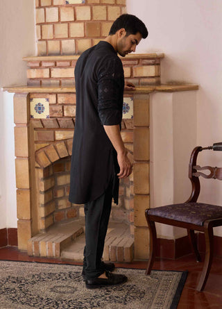 Gohar black kurta and churidaar