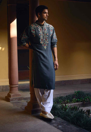 Asirgarh slate gray kurta and salwar