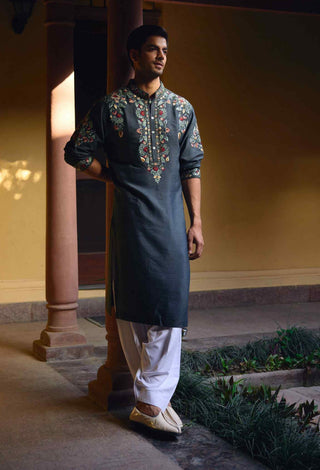 Asirgarh slate gray kurta and salwar