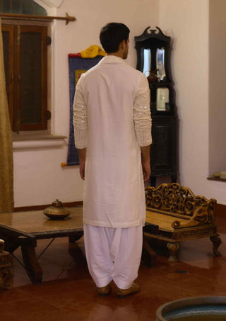 Umaid ivory kurta set