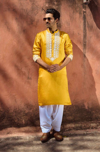 Mehrangarh mustard kurta and salwar