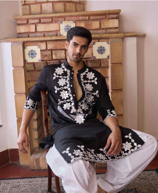 Juna mahal black kurta and churidaar