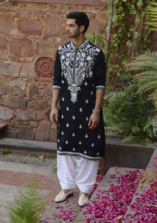 Dhanbai navy blue kurta and salwar