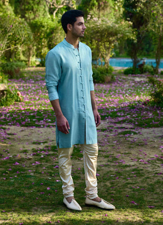 Akbari  powder blue bandi set