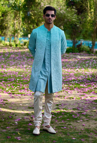 Akbari  powder blue bandi set