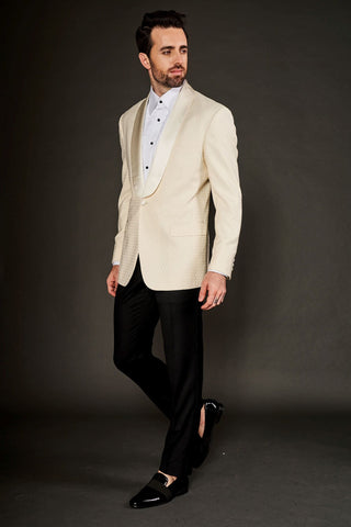 Ivory shawl lapel tuxedo