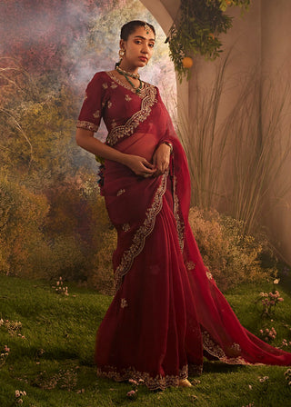 Maroon saree and blouse piece