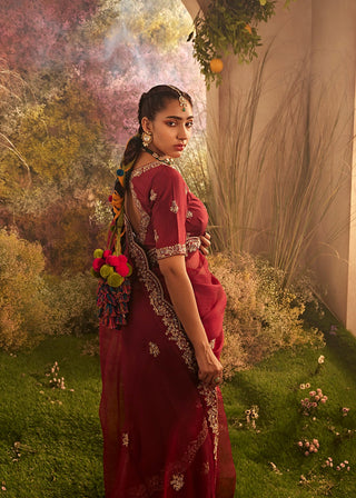 Maroon saree and blouse piece