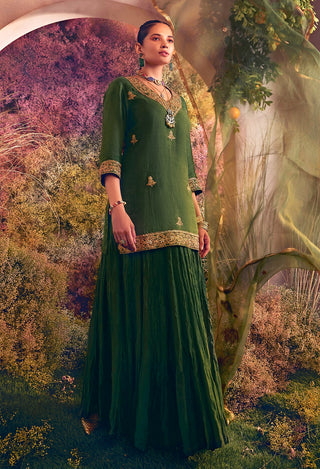 Green short kurta and skirt set