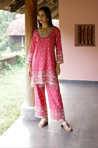 Pink kalander kurta set