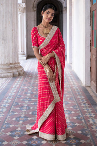 Raspberry pink benarasi saree set