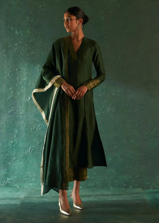 Classic deep green straight kurta set