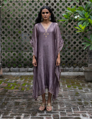 Violet embroidered metallic kaftan