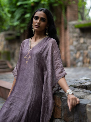 Violet embroidered metallic kaftan