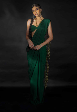 Emerald green chain strings saree and blouse