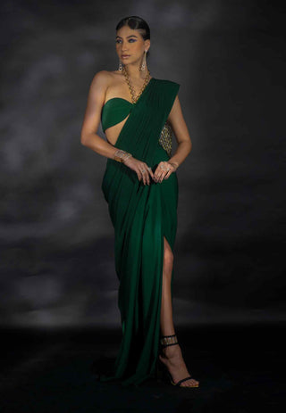 Emerald green chain strings saree and blouse