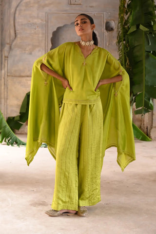 Green cape set