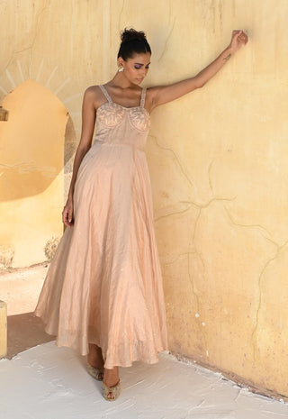 Pavo peach gown