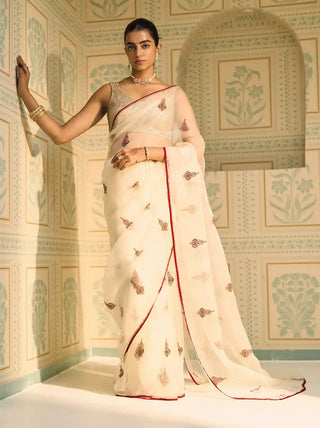 White chavi saree and unstitched blouse