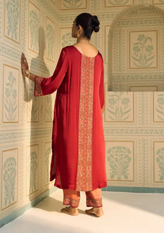 Red seerat kurta set