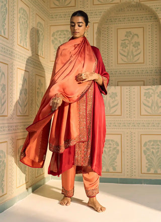 Red seerat kurta set