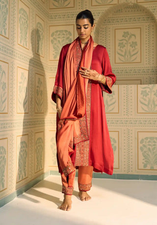 Red seerat kurta set