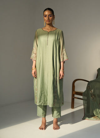 Green husna kurta set