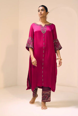 Pink taara kurta set