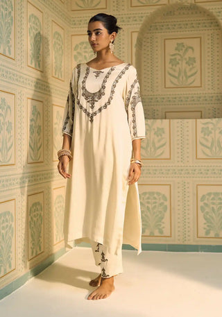 White anya kurta set