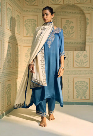 Blue isha kurta set