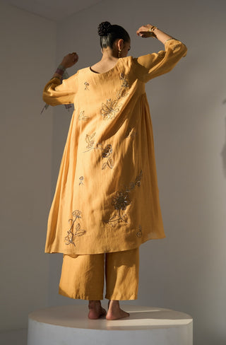 Yellow mansa kurta set